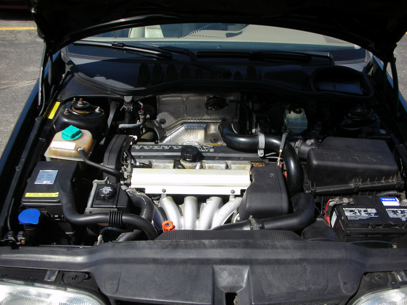 Illustration for article titled Engine Bay Friday - TurboBrick edition